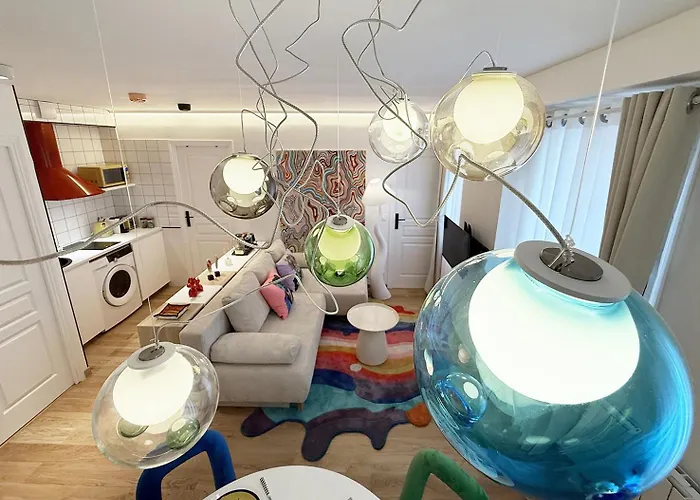 Lägenhet Pop Art & Vibrant Parisian Flat *